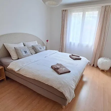 Bergluft Appartement-fewo- Dusche Oder Bad- Wc 6-bettwohnung By Interhome Цвайзиммен